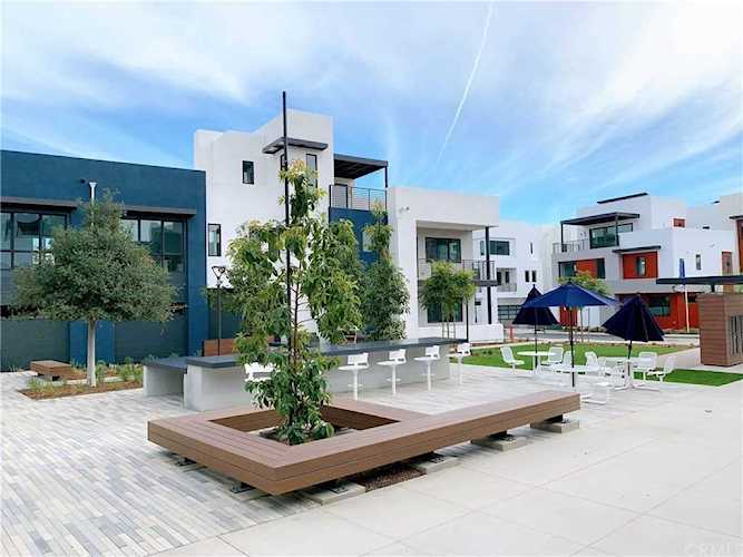 315 Lodestar Tustin, CA 92782 | MLS OC19276678 Photo 1