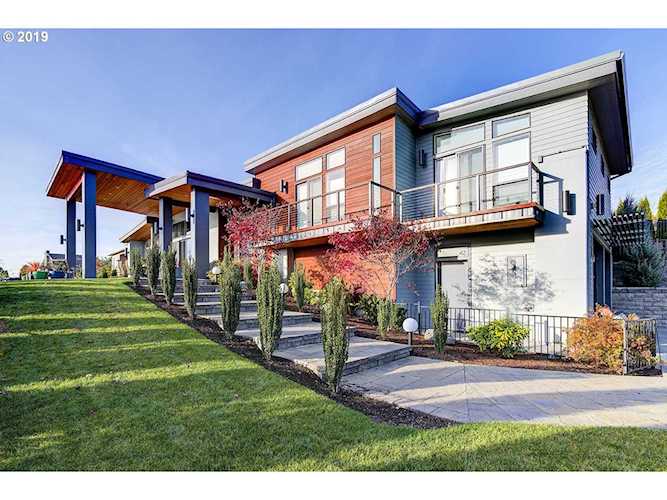 1500 SE Hawks View Ct Vancouver, WA 98664