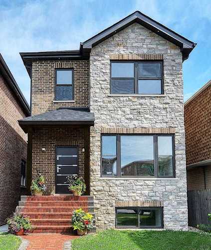 6438 W Dakin St Chicago, IL 60634