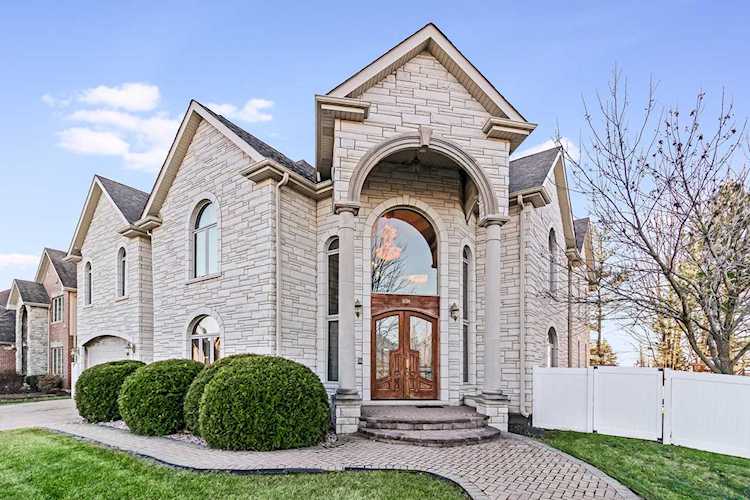 16704 Julie Ann Ln Orland Park, IL 60467
