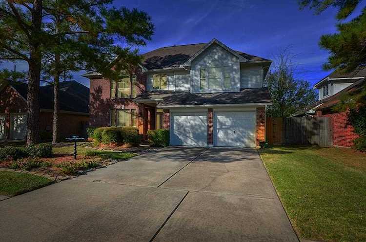 17214 Sandestine Dr Houston, TX 77095