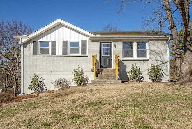 200 Cedar Drive Franklin, TN 37064 | MLS 2105440 Photo 1