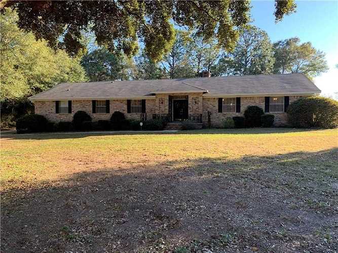 4113 Chisha Dr Saraland, AL 36571