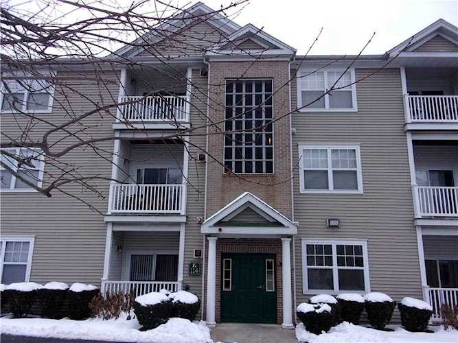 114 Mill ST, Unit#102 #102 Woonsocket, RI 02895