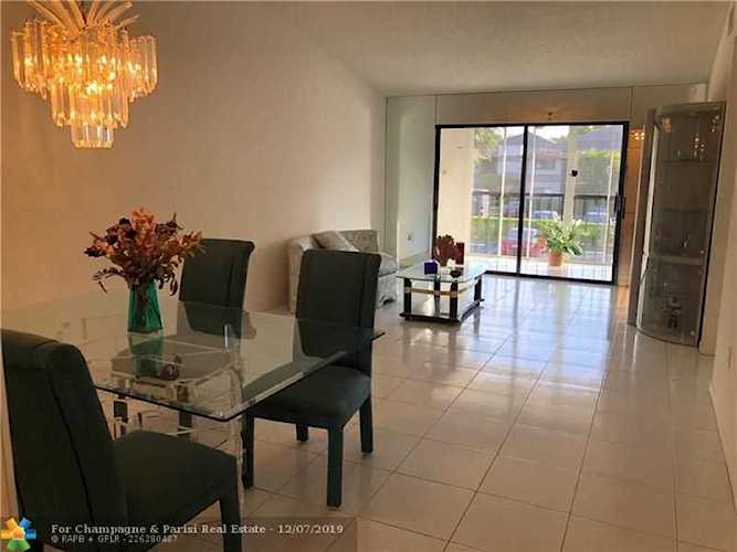15378 Lakes of Delray Blvd #23 Delray Beach, FL 33484