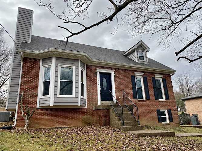 1214 Hollendale Way Goshen, KY 40026