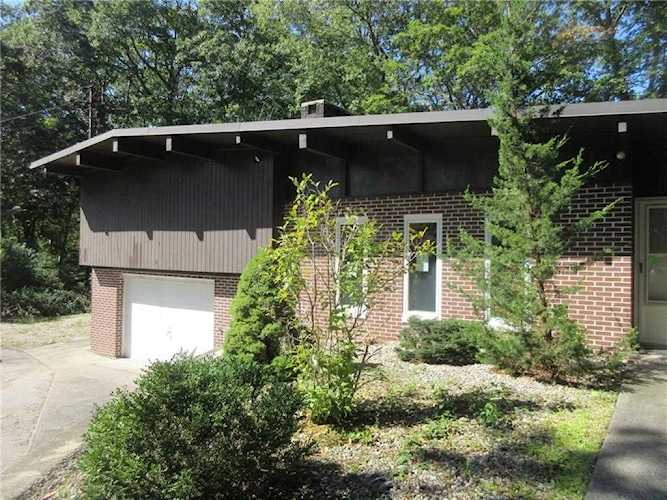 15 Neil LANE Scituate, RI 02857