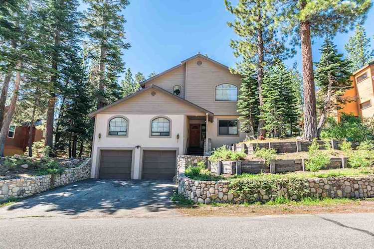 1535 Forest Trail Mammoth Lakes, CA 93546 | MLS 190606 Photo 1
