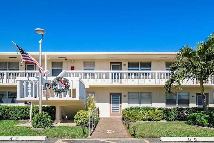 74 Markham D #D Deerfield Beach, FL 33442