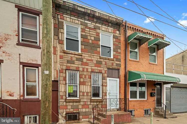 636 Mcclellan St Philadelphia, PA 19148