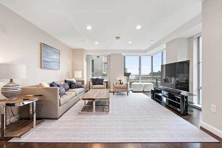 80 Broad St #904 Boston, MA 02110