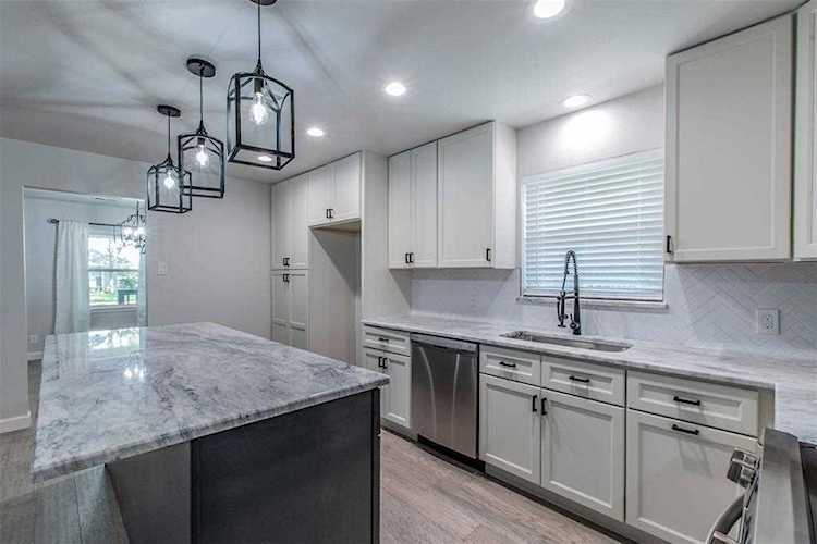 6458 Ridgemont Drive Dallas, TX 75214