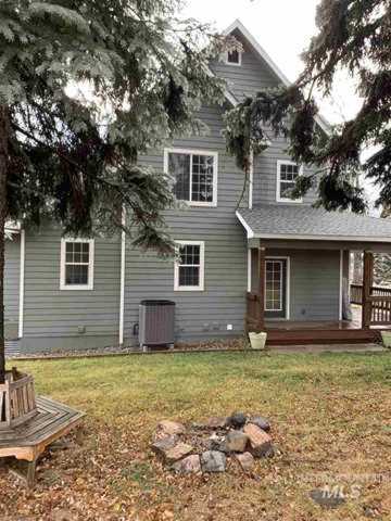 5014 N Hwy 95 Viola, ID 83872