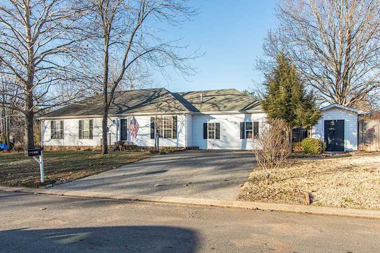 1014 Sheila Ct Murfreesboro, TN 37129