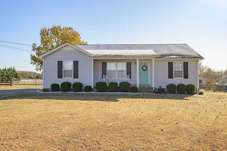 961 Rock Springs Midland Rd Christiana, TN 37037 | MLS 2104952 Photo 1