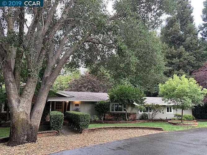 20 A Wanda Way Martinez, CA 94553 | MLS 40881166 Photo 1