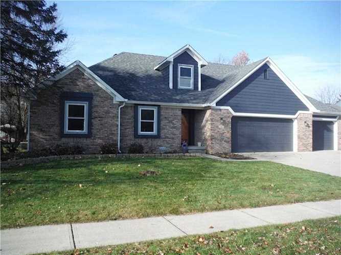 12661 Doe Lane Indianapolis, IN 46236 | MLS 21685451 Photo 1