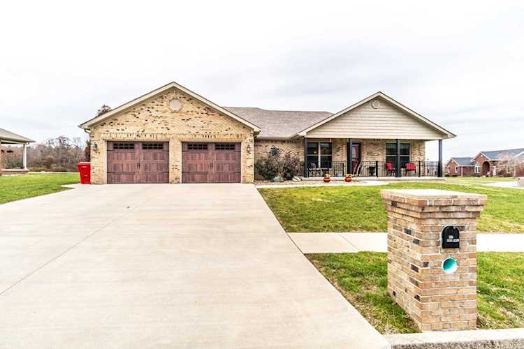 1500 Phyllis Drive Berea, KY 40403