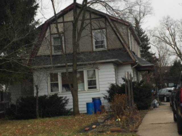 2313 Birch St Des Plaines, IL 60018