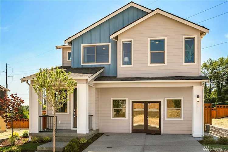 9686 3rd Place SW Seattle, WA 98106