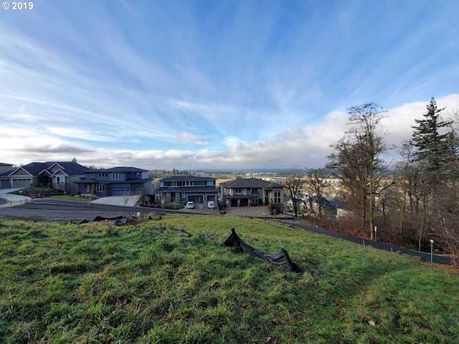 2214 NW Klickitat St Camas, WA 98607