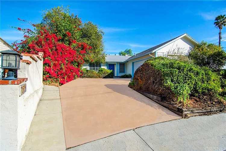 7150 Atheling Way West Hills, CA 91307