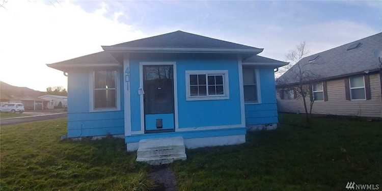 401 Monroe St Ryderwood, WA 98581