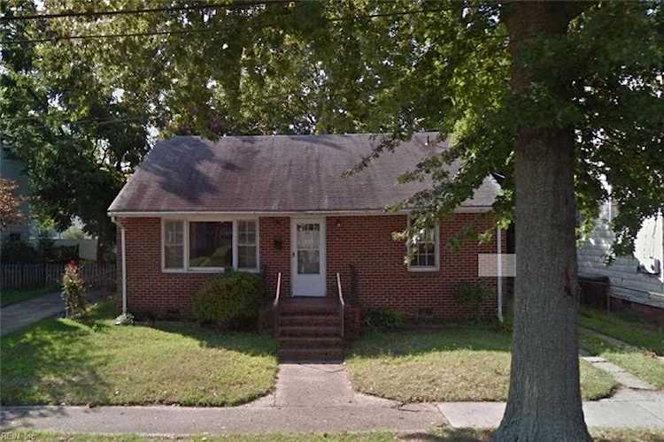 320 53rd St Newport News VA 23607 | MLS# 10294660 - TREG.com Photo 1
