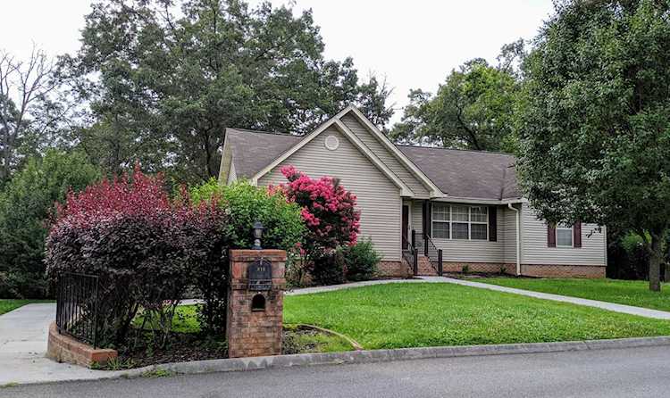 818 Pioneer Dr Seymour, TN 37865 | MLS 1094073 Photo 1