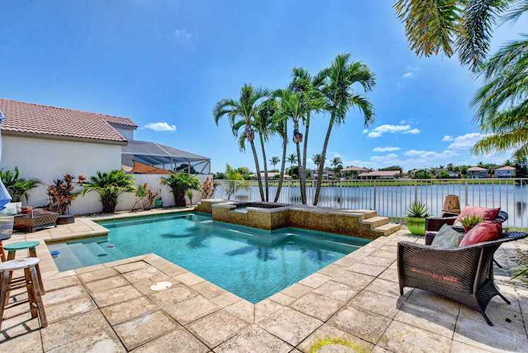7859 Rockport Circle Lake Worth, FL 33467