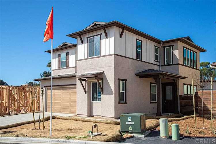 714 Adelaide Circle Encinitas, CA 92024