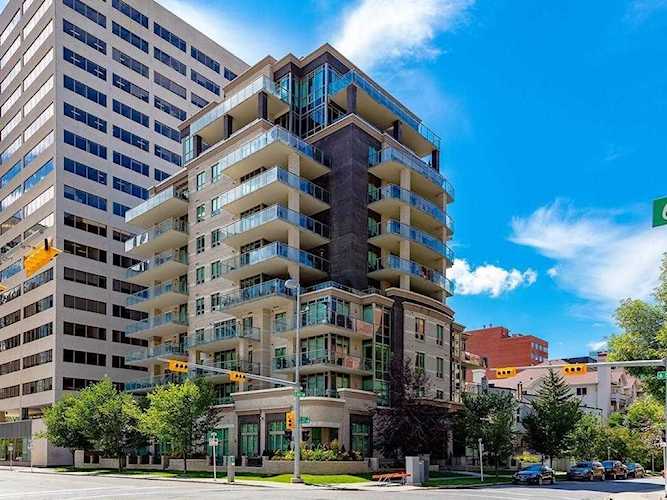 701 3 Avenue SW #502 Calgary, AB T2P 5R3