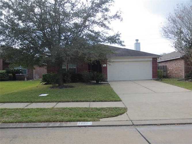 17607 Thicket Hollow Ln Cypress, TX 77429