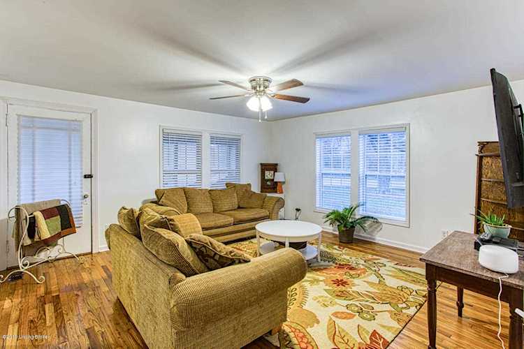 2530 Six Mile Ln Louisville Ky 40220 Mls 1549288