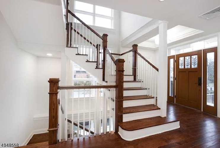 82 Franklin Pl Unit 7 Summit, NJ 07901
