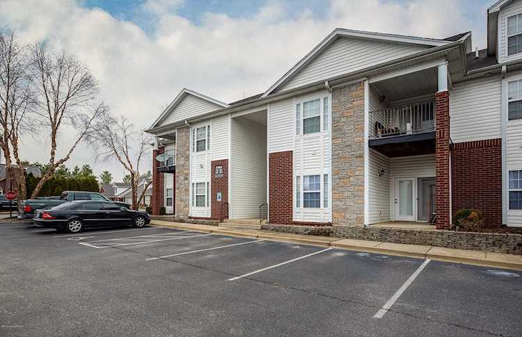 9901 Lindsey Springs Way #104 Louisville, KY 40291