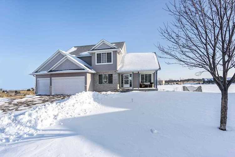 5236 Kalland Court NE Albertville, MN 55301