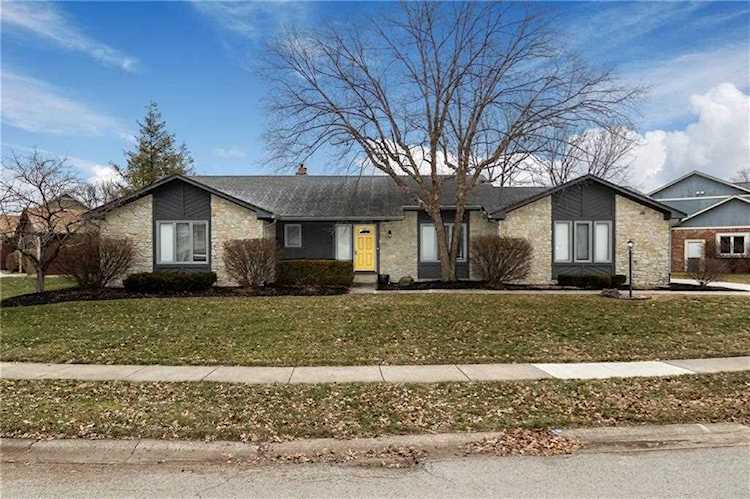 7937 Castle Lake Road Indianapolis, IN 46256