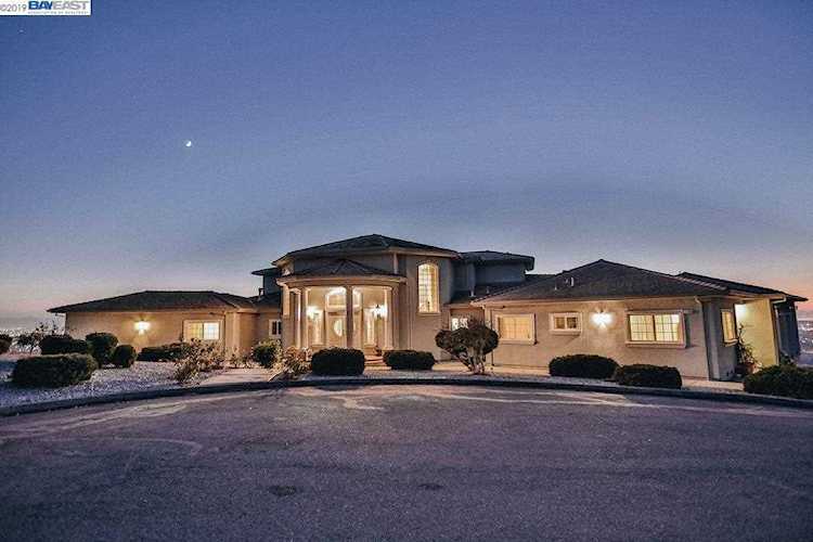 2100 Old Calaveras Rd Milpitas, CA 95035 | MLS 40888305 Photo 1