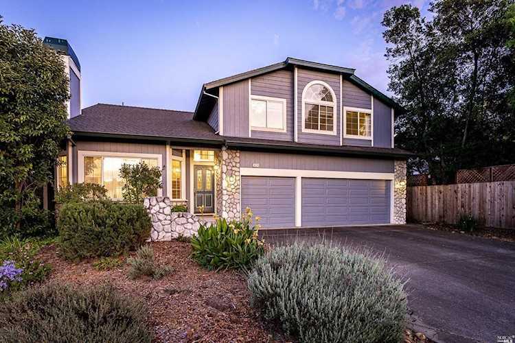 8274 Honor Place Cotati, CA 94931 | MLS 21919512 Photo 1