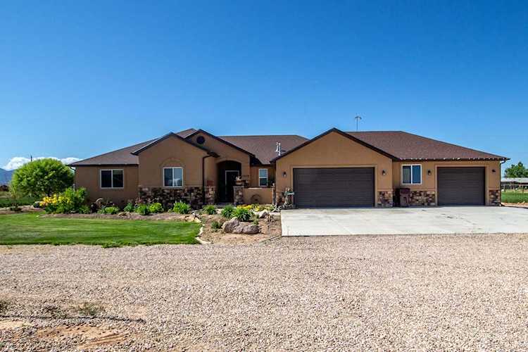 2449 W 6000 N Cedar City, UT 84721