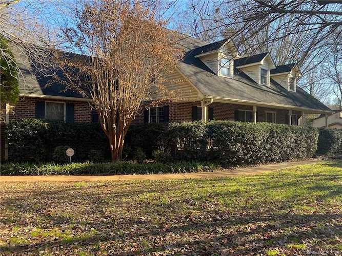 110 Nitsa Ln Huntersville, NC 28078