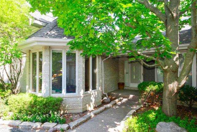 1885 Keats Ln Highland Park, IL 60035