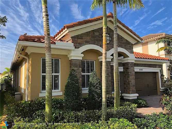 10300 Lake Vista Ct Parkland, FL 33076