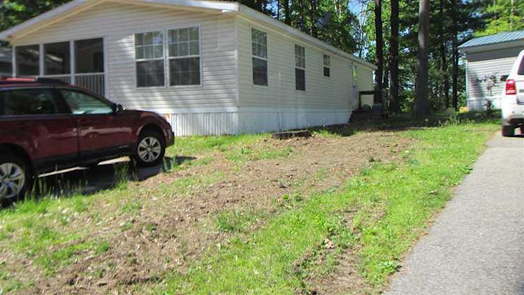 308A Friar Tuck Dr Exeter, NH 03833 | MLS 4757420 Photo 1