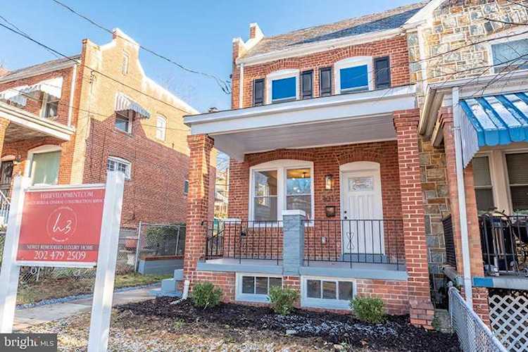 4016 Q St SE Washington, DC 20020