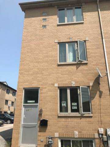 2211 S Stewart Ave Chicago, IL 60616