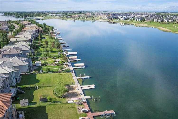 149 Cove Road Chestermere, AB T1X 1E4