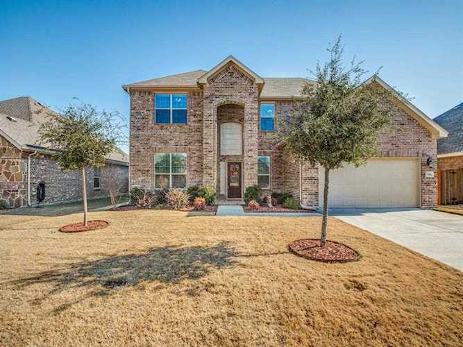 516 Scarlet Trail Saginaw, TX 76179