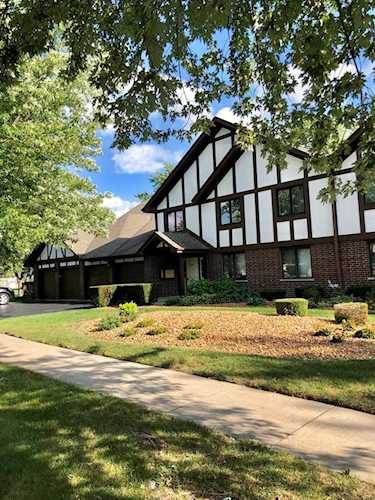 6635 180th St #2E Tinley Park, IL 60477 | MLS 10519966 Photo 1